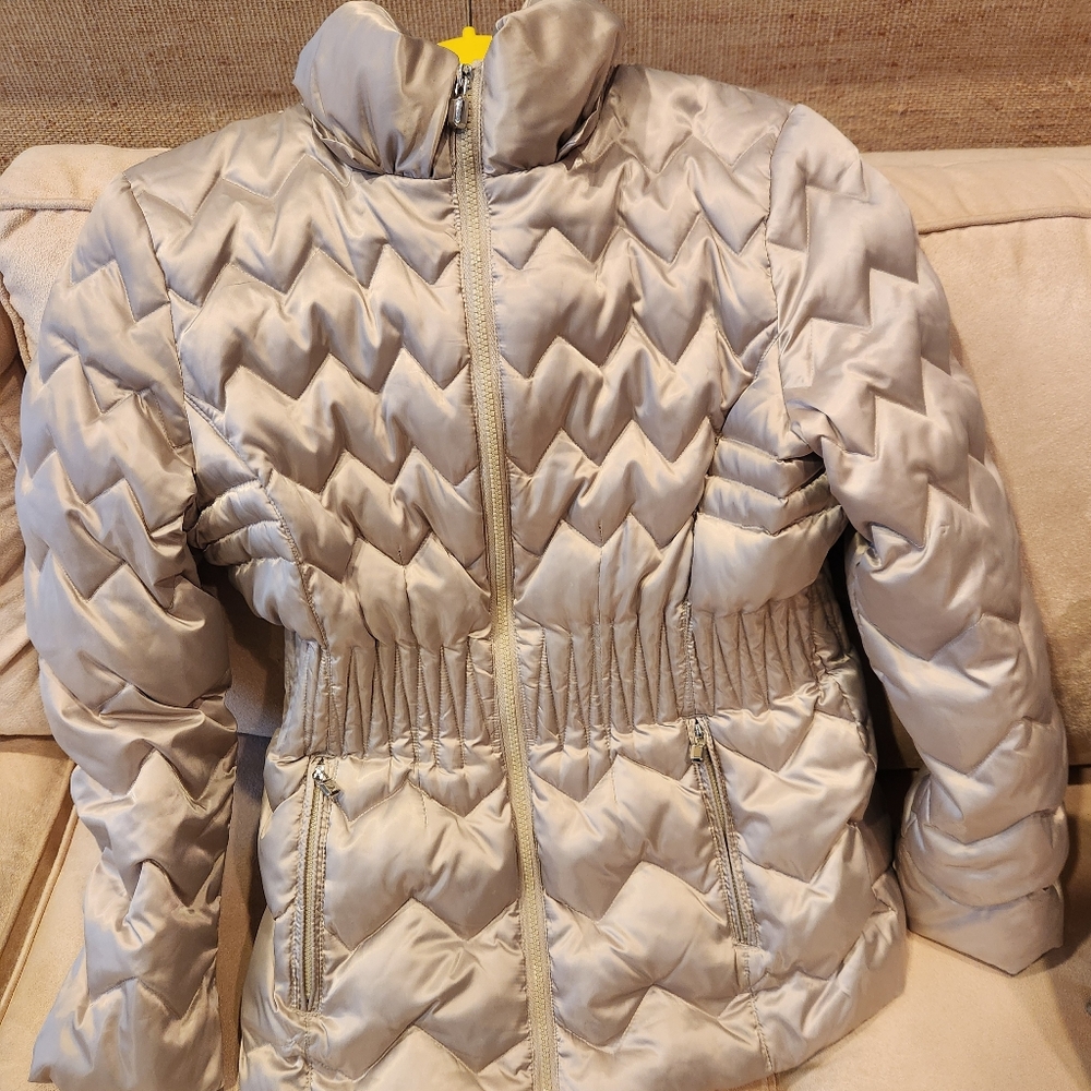 Laundry By Shelli Segal Champagne Gold Quilted Puffer Jacket Size L